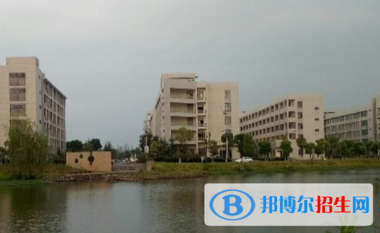 銅陵市理工學校網(wǎng)站網(wǎng)址 