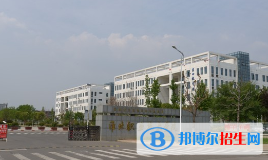 淮北職業(yè)技術學院網站網址