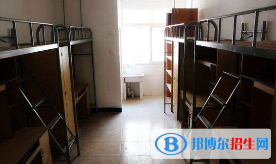 江蘇丹陽高級中學(xué)2021年宿舍條件