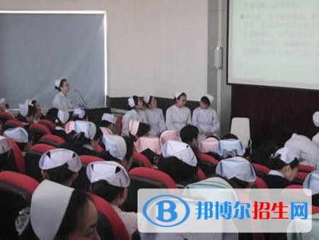 四川2021年男生學什么衛(wèi)校好