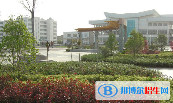 江蘇建湖高級中學(xué)2021年招生簡章