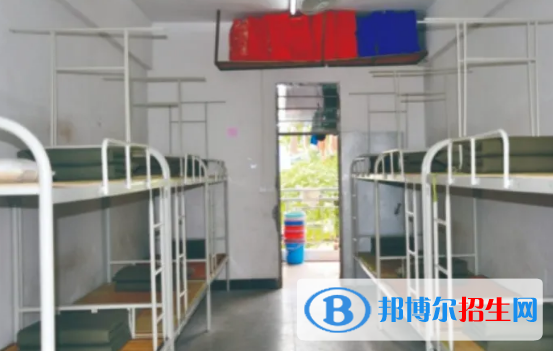 東莞聯(lián)合高級(jí)技工學(xué)校2021年宿舍條件