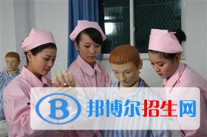 四川2021年女生讀衛(wèi)校學(xué)什么專業(yè)好