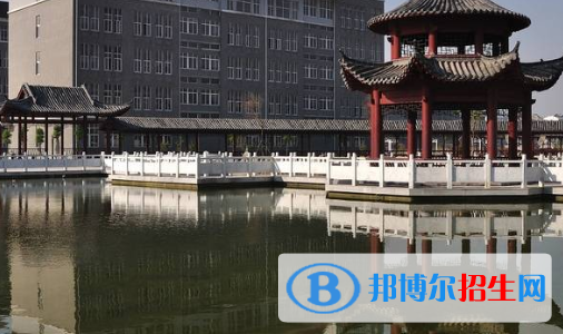 安徽黃梅戲藝術(shù)職業(yè)學(xué)院(中專部)網(wǎng)站網(wǎng)址