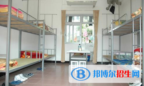 江陰青陽中學(xué)2021年宿舍條件