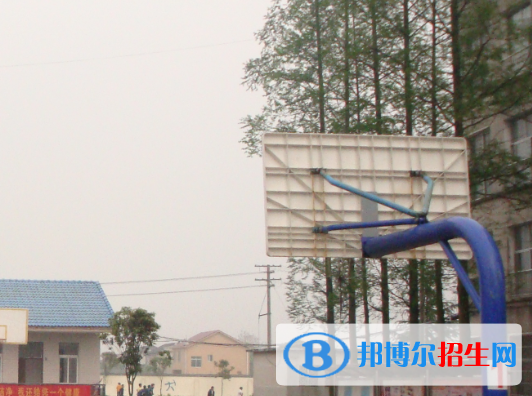  邯鄲春華中學(xué)2021年報(bào)名條件、招生要求、招生對(duì)象
