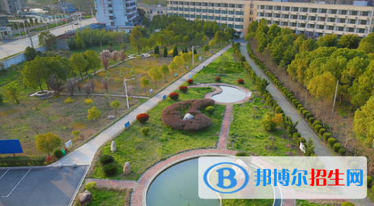 安慶立人中等專業(yè)學(xué)校2021年招生辦聯(lián)系電話