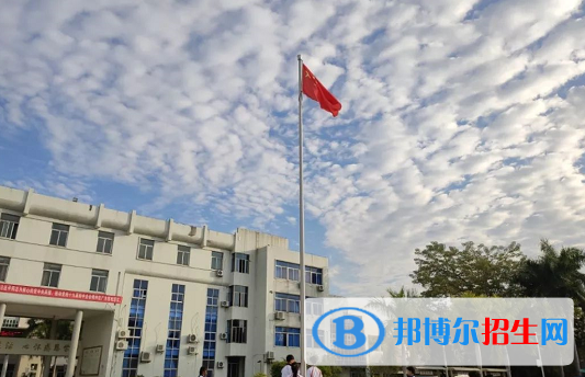 汕頭潮陽(yáng)建筑職業(yè)技術(shù)學(xué)校網(wǎng)站網(wǎng)址 