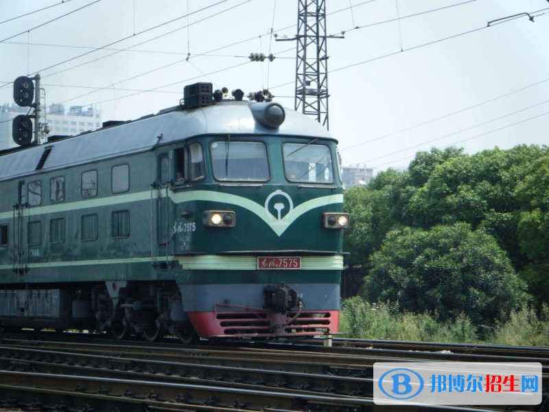 陜西2021年鐵路學校都有什么專業(yè)適合女生