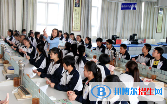 安慶松安職業(yè)技術(shù)學(xué)校網(wǎng)站網(wǎng)址