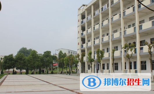 安慶皖江中等專業(yè)學校2021年報名條件、招生要求、招生對象 