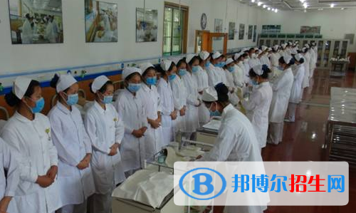 蘭州2021年中專衛(wèi)?？梢钥即髮? width=