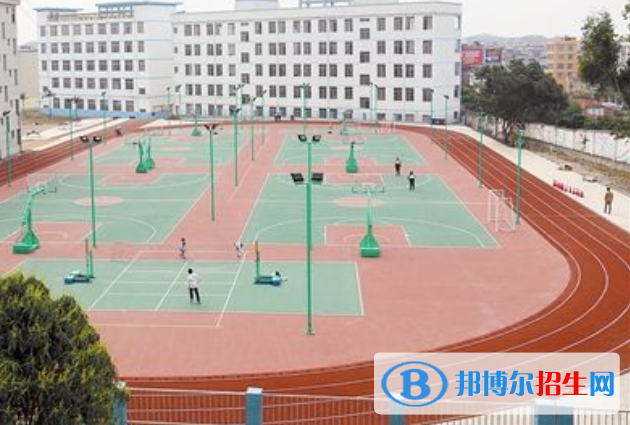 廣州第十中學(xué)2021年學(xué)費(fèi)、收費(fèi)多少