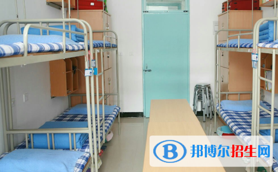 肇慶商貿(mào)中等職業(yè)學(xué)校2021年宿舍條件