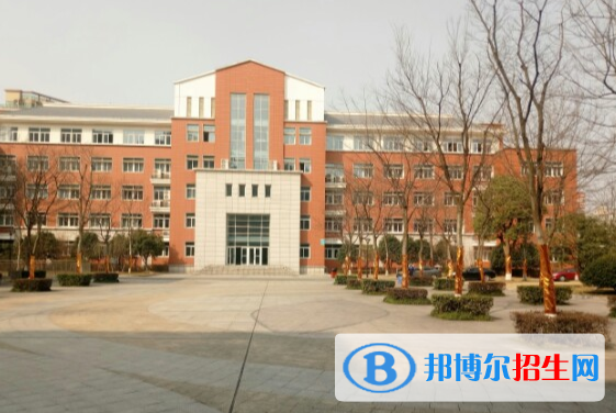 南京建鄴高級(jí)中學(xué)怎么樣、好不好