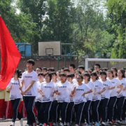 張家口東方中學