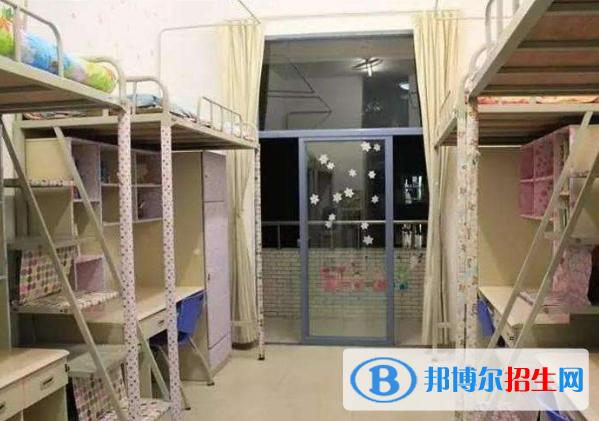 廣州麒麟中學2021年宿舍條件