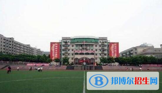 重慶2022年哪個學(xué)校有汽修學(xué)校