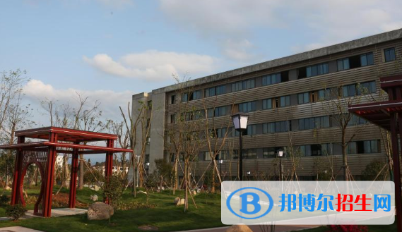黃山職業(yè)技術(shù)學(xué)院2021年報名條件、招生要求、招生對象