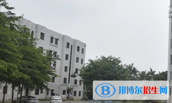 吳川職業(yè)高級中學怎么樣、好不好