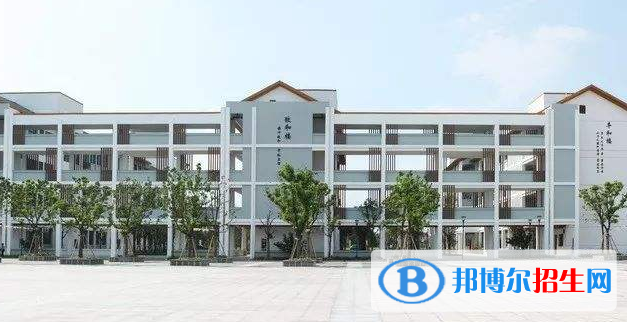 宜興和橋高級中學2021年學費、收費多少