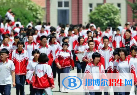卉原中學2021年招生辦聯(lián)系電話