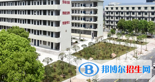 桐城中華職業(yè)學(xué)校網(wǎng)站網(wǎng)址
