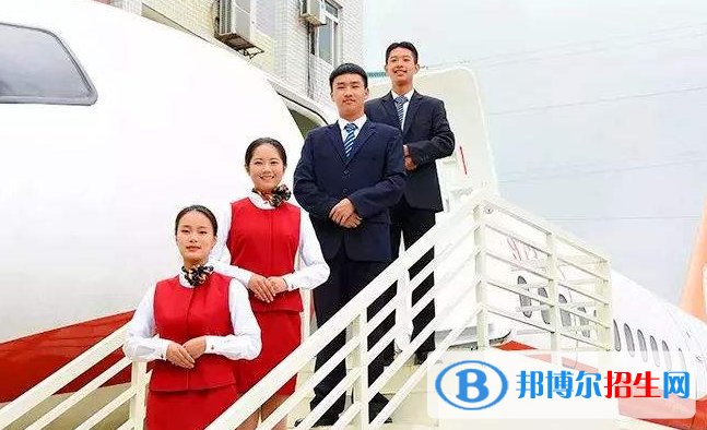 武漢2021年初中生能去的航空服務學校