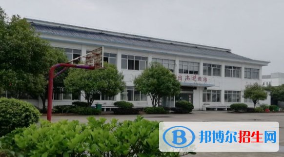 黃山市求是學(xué)校2021年有哪些專(zhuān)業(yè)