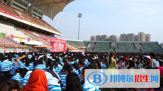 成都2021年衛(wèi)校有哪些專(zhuān)業(yè)適合男生