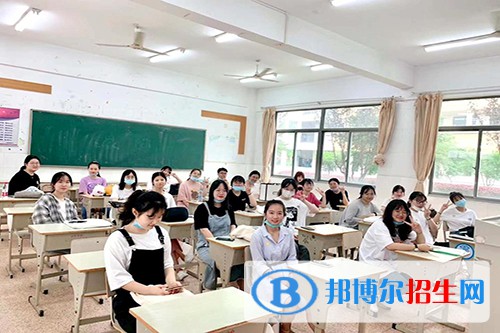 江蘇省吳中中等專業(yè)學(xué)校2021年報(bào)名條件、招生要求、招生對(duì)象