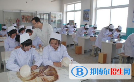 廣州2021年讀衛(wèi)校哪個(gè)專(zhuān)業(yè)好