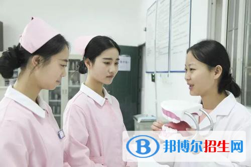 成都2021年哪個(gè)衛(wèi)校就業(yè)好