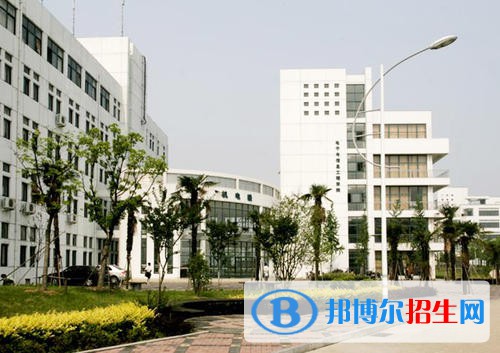 江西建設(shè)工程學(xué)校2021年招生錄取分?jǐn)?shù)線