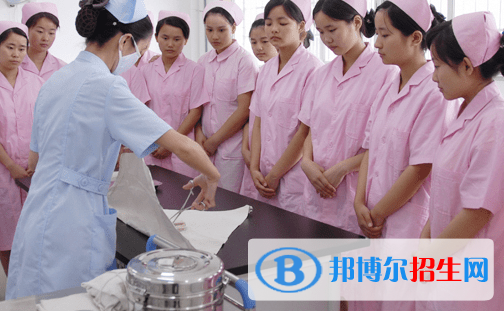 廣州2021年哪些大專(zhuān)學(xué)校有衛(wèi)校
