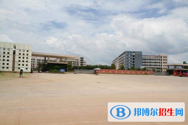 贛州工業(yè)職業(yè)中等專業(yè)學(xué)校2021年招生錄取分數(shù)線