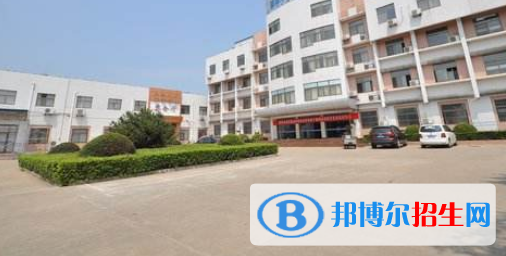 鳳陽(yáng)科技學(xué)校網(wǎng)站網(wǎng)址