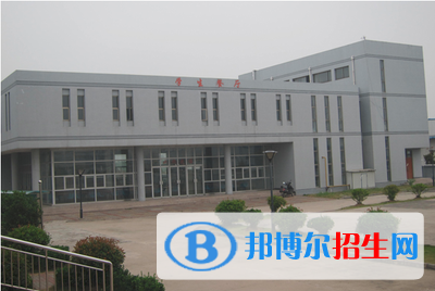 合肥市公交技工學(xué)校2021年招生辦聯(lián)系電話