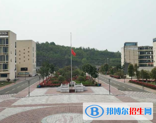 霍山職業(yè)學(xué)校2021年報(bào)名條件、招生要求、招生對(duì)象