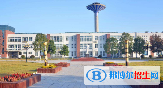 阜陽(yáng)衛(wèi)生學(xué)校2021年報(bào)名條件、招生要求、招生對(duì)象