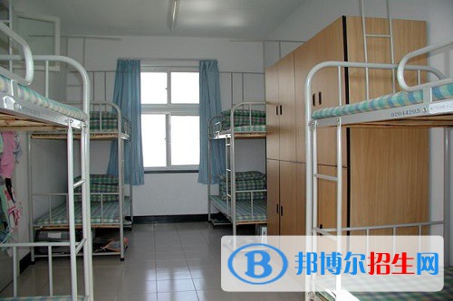 霍山技工學(xué)校2021年宿舍條件