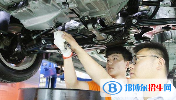 貴州2021年有哪些收汽修學校的大專