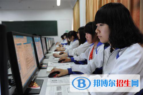 貴州2021年女生學(xué)計算機(jī)學(xué)校好找工作嗎