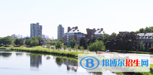 合肥2021年女生讀鐵路學(xué)校