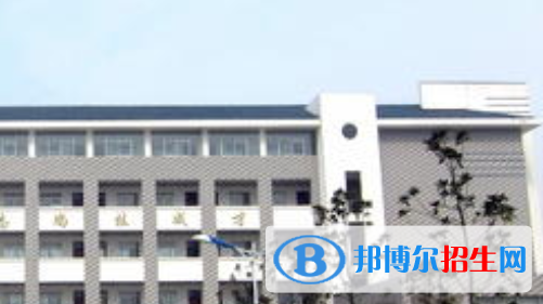 合肥市公交技工學(xué)校2021年報(bào)名條件、招生要求、招生對(duì)象 