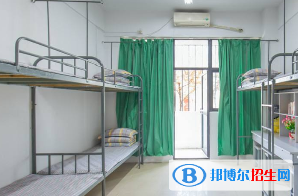都江堰外國語實(shí)驗(yàn)中學(xué)2021年宿舍條件