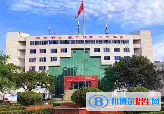 成都2021年沒(méi)有畢業(yè)證可以讀中專(zhuān)學(xué)校嗎