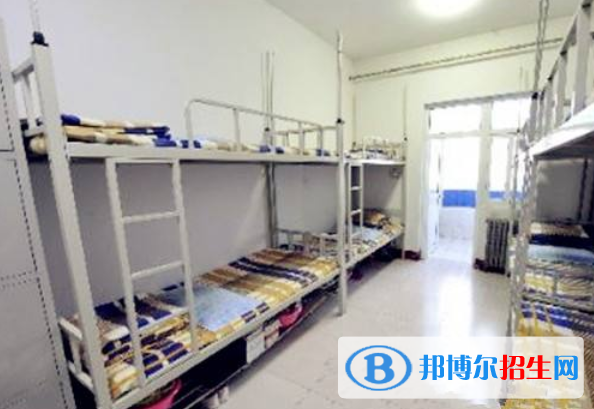 成都第二中學2021年宿舍條件