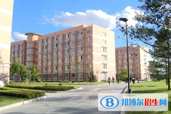 重慶2022年男生上什么護理學(xué)校比較好