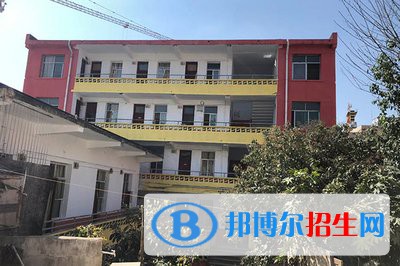 昆明市臺湘科技學(xué)校2021年錄取分數(shù)線
